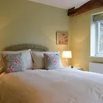 Lovely Old Cottage