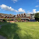 The Bard\'S Retreat