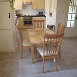 Falstaff Cottage For Up To 5, Stratford Upon Avon