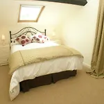 Falstaff Cottage For Up To 5, Stratford Upon Avon