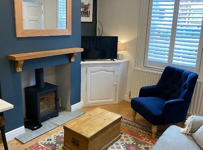 A Cosy Cottage In The Heart Of Stratford Upon Avon