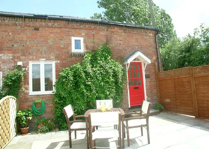 Juliet Cottage Hot Tub Sleeps 3 Singles Or Double