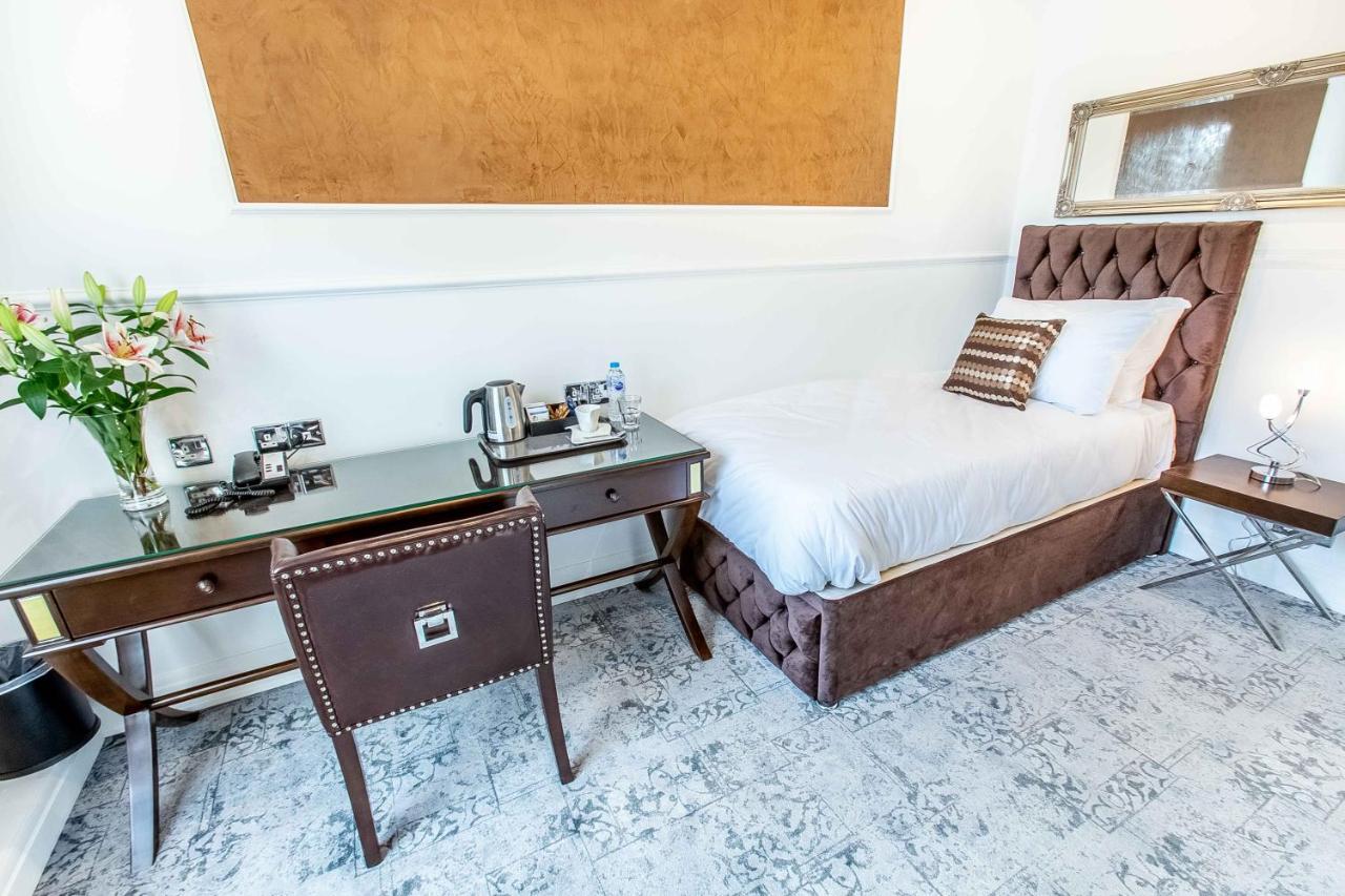 Hotel Grosvenor 3*