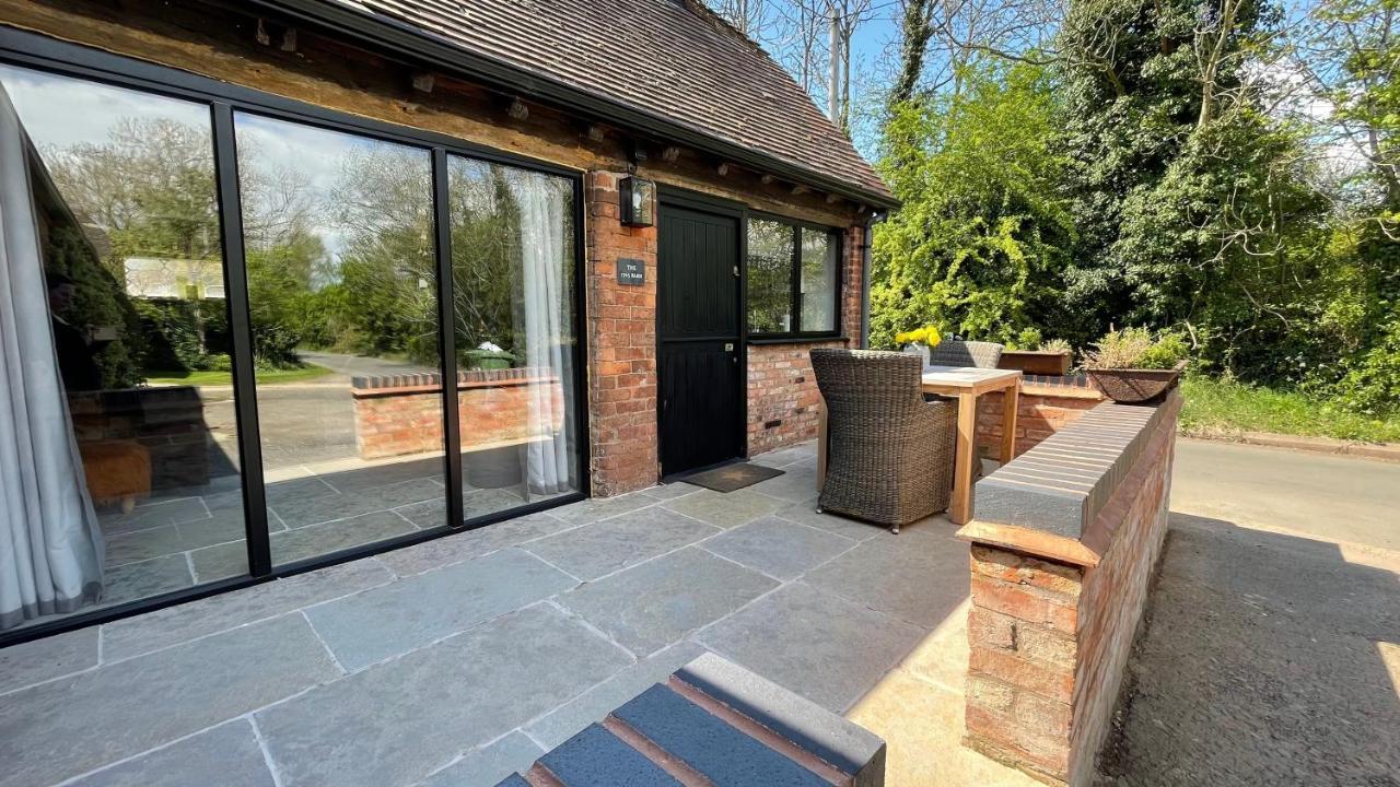 Elegant Peaceful Barn In Rural Village Setting Close To Upon Avon * Stratford-upon-Avon