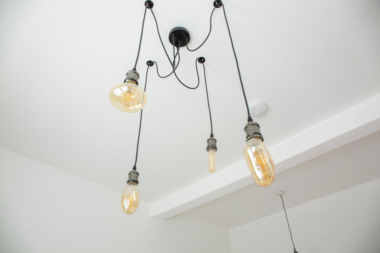 Central Townhouse In Upon Avon Apartment *