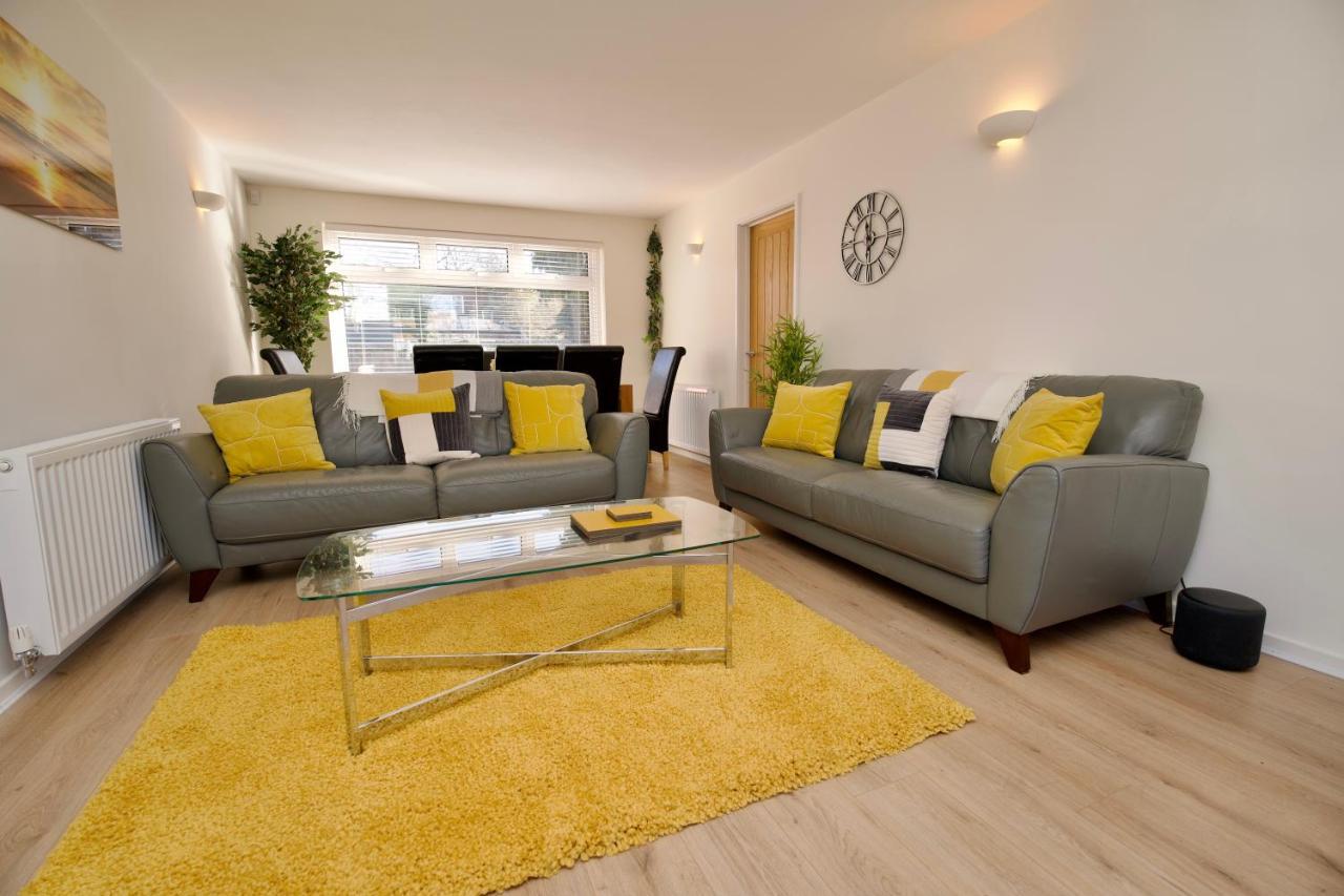 Dashing 4bed Retreat - Walk To Town Centre & Shakespeare's Birthplace Stratford-upon-Avon