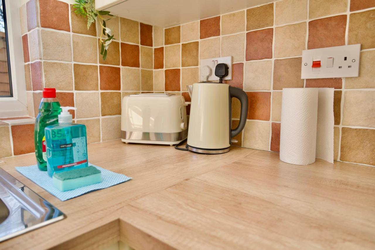 Holiday home Dashing 4bed Retreat - Walk To Town Centre & Shakespeare's Birthplace Stratford-upon-Avon