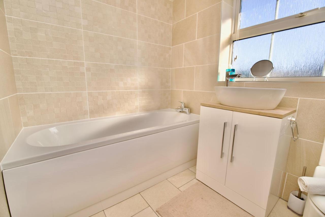 Dashing 4bed Retreat - Walk To Town Centre & Shakespeare's Birthplace * Stratford-upon-Avon
