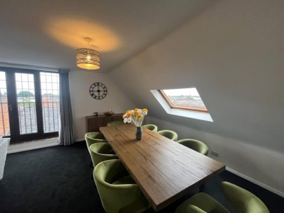Apartment Bs - Luxury 2 Bed With Garage In Town Centre Stratford-upon-Avon