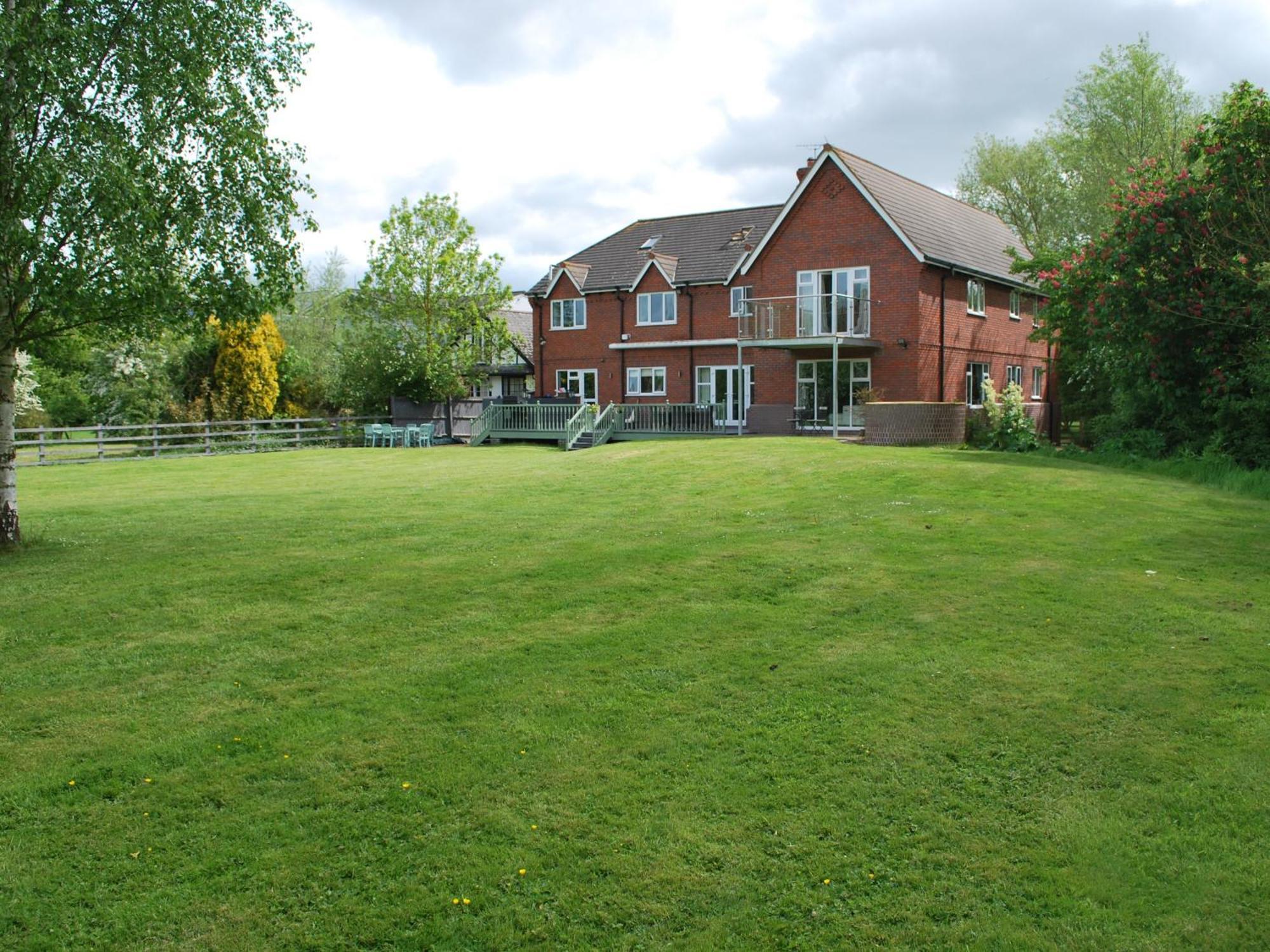 The Waters Edge Guest house