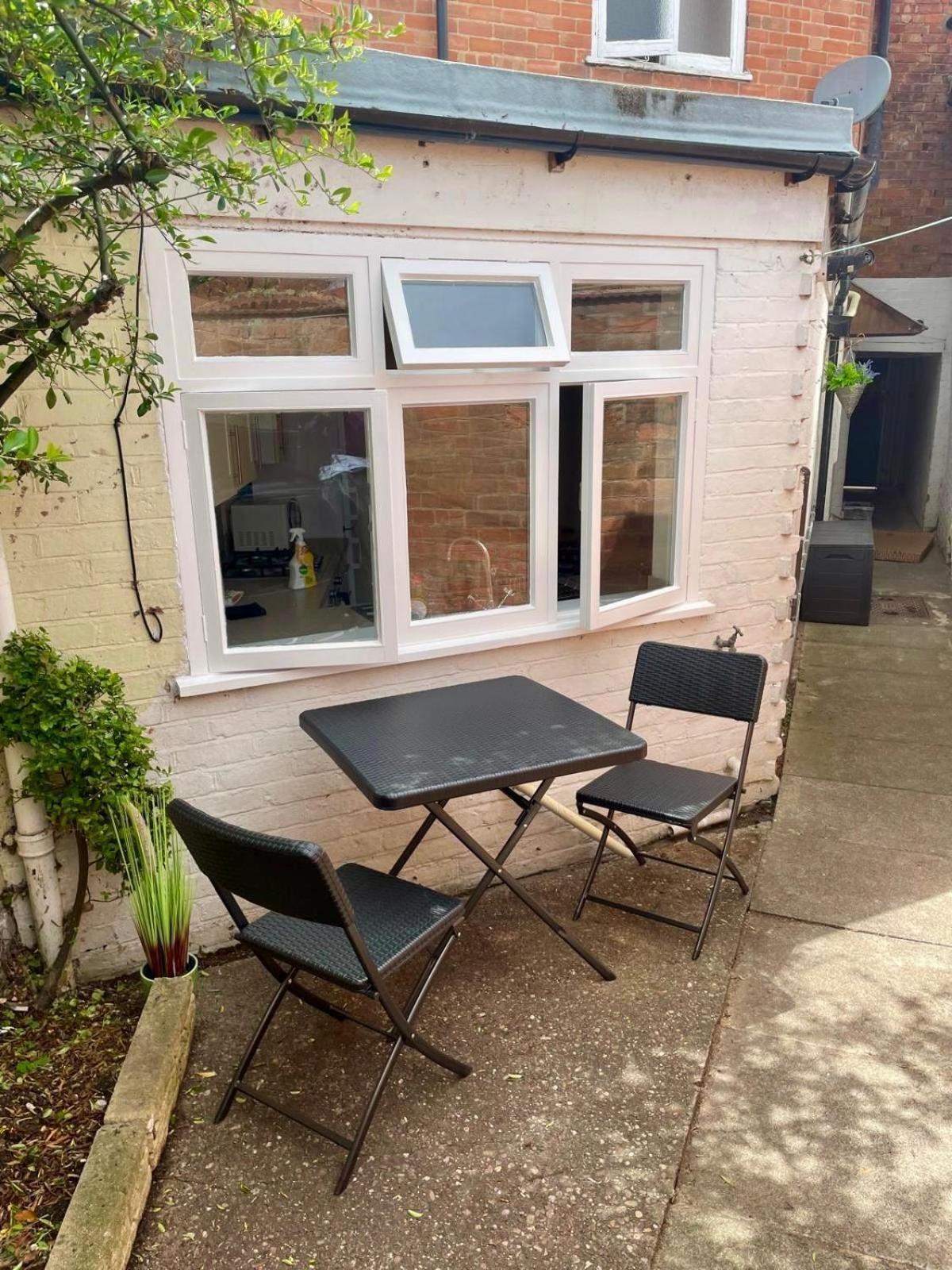 Town Centre Perfect Location With On-street Parking Apartment Stratford-upon-Avon