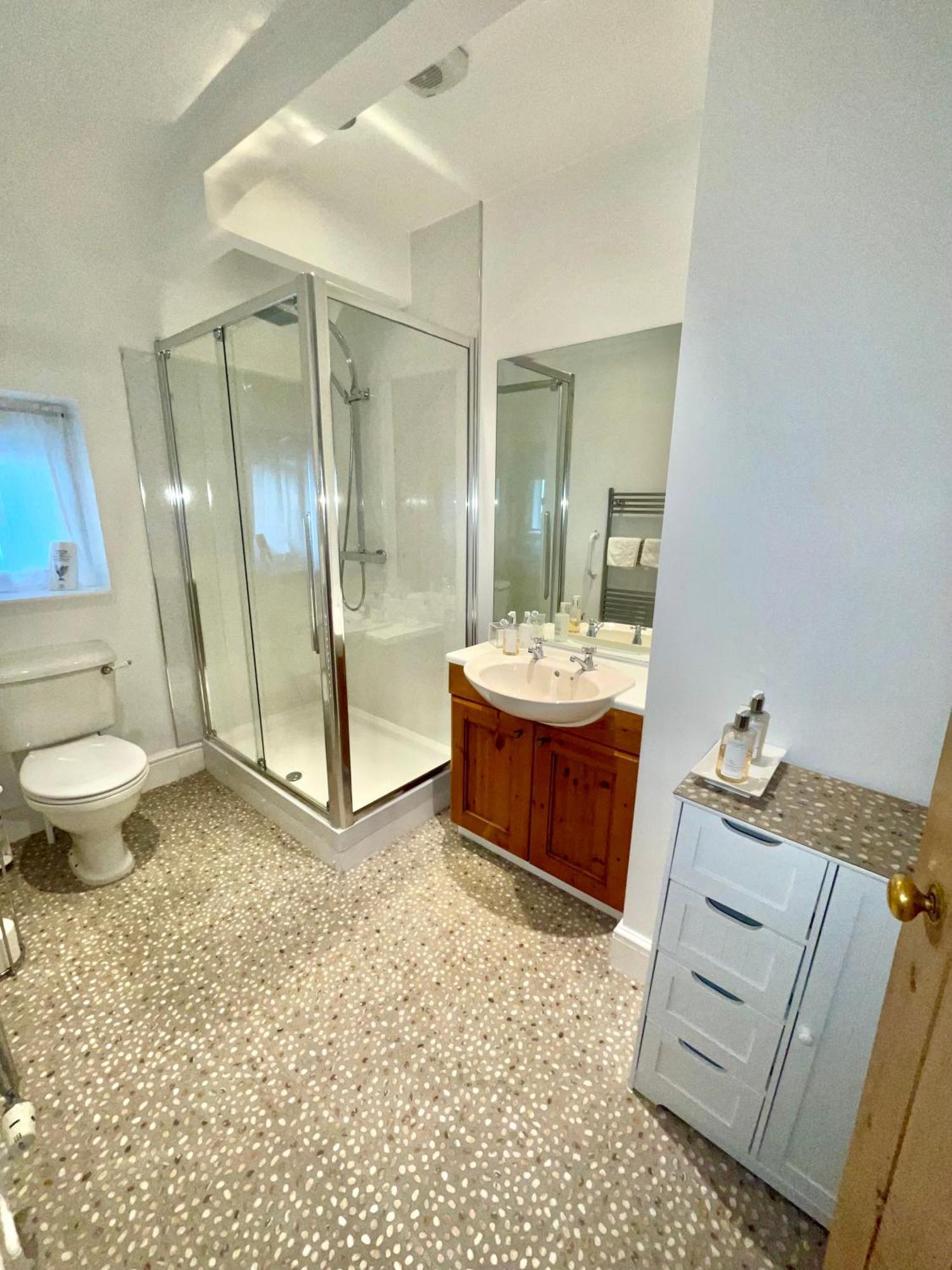 Guest house Shakespeare's View 5*