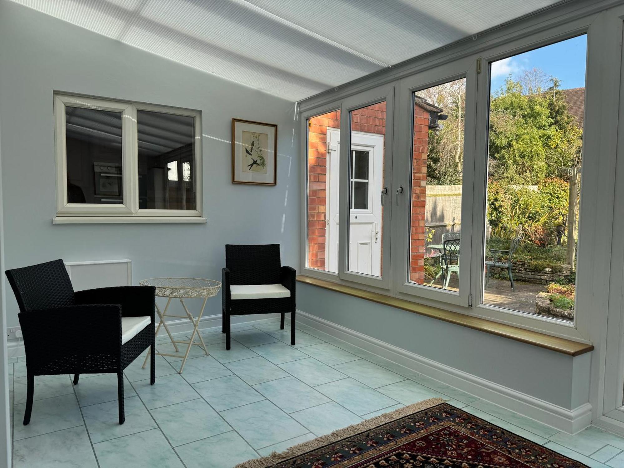 Town House, Apartment *
