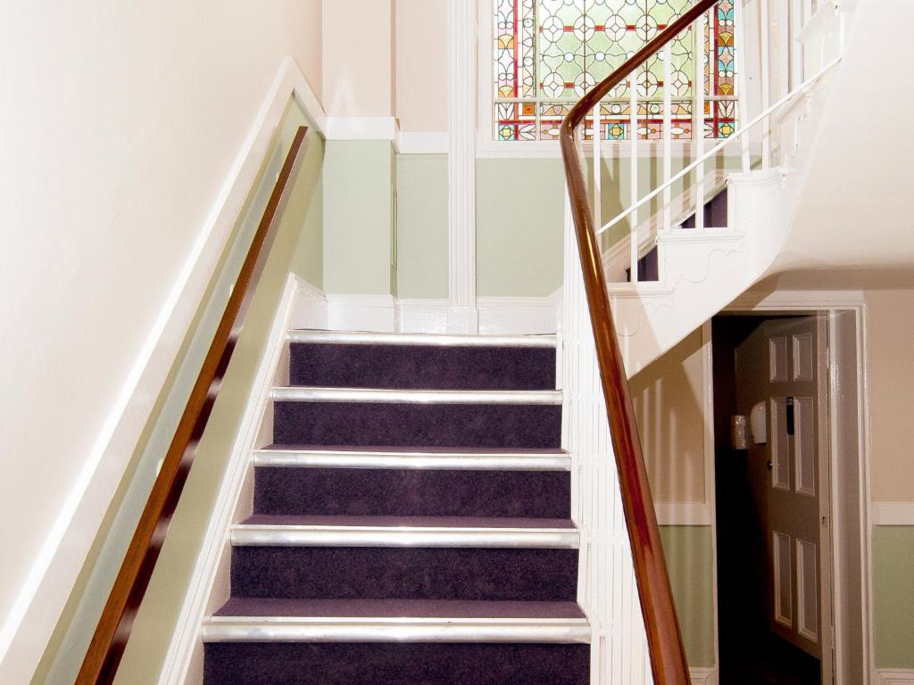 Yha * Stratford-upon-Avon