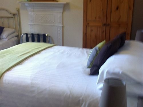 Stretton House 3*