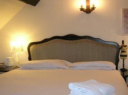 The College Arms Hotel 3*