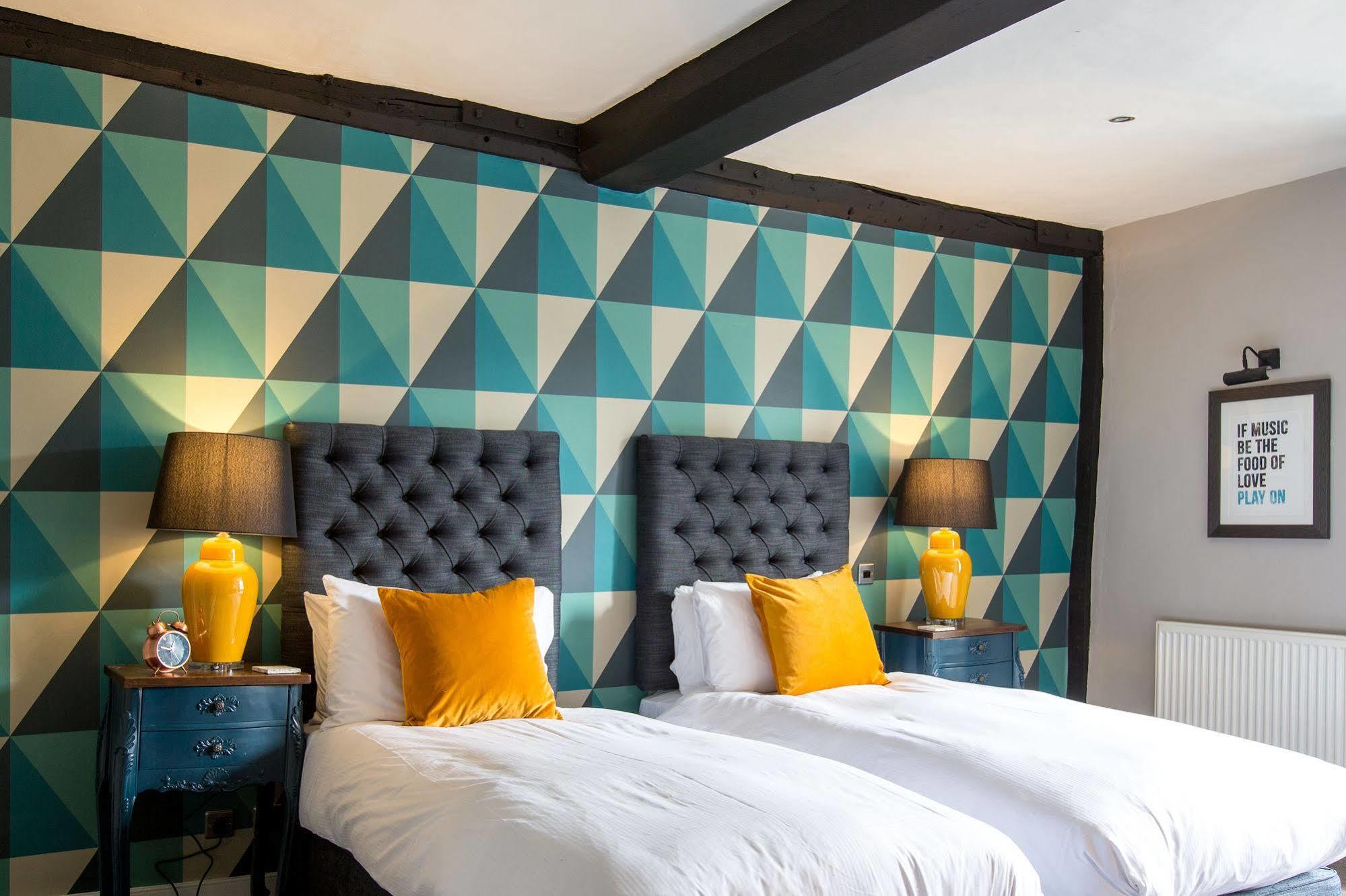 The Townhouse Hotel