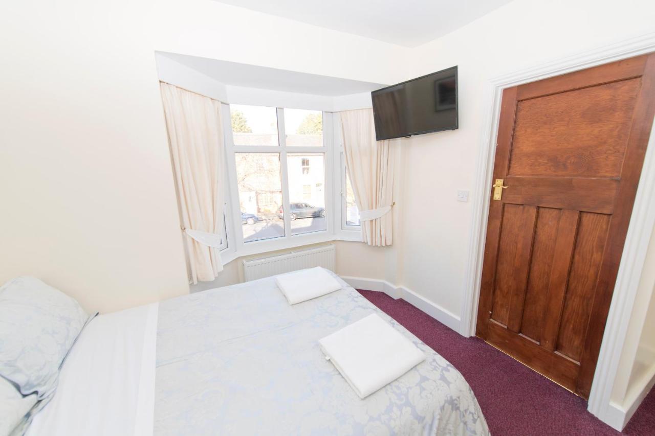 The Willows 3*