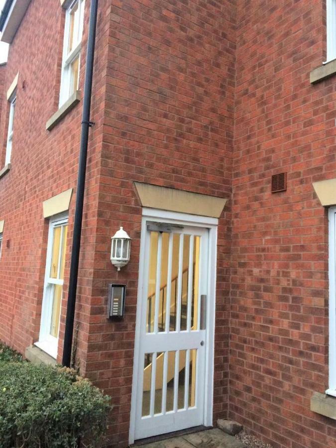 Bard's Nest, Crucible Apartment, Free Private Parking, 3 Mins Walk To Birthplace
