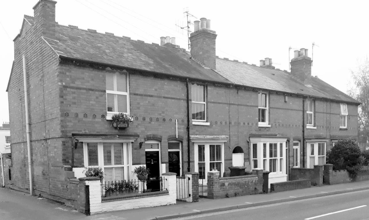Simpsons - Grove Road * Stratford-upon-Avon