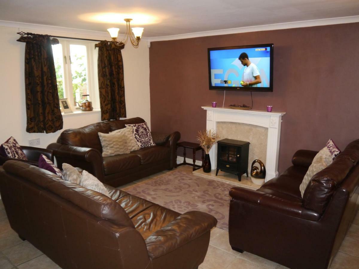 Falstaff For Up To 5, Upon Avon Holiday home *