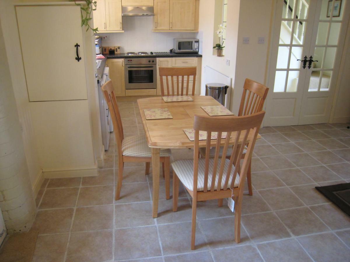 Holiday home Falstaff For Up To 5, Upon Avon Stratford-upon-Avon