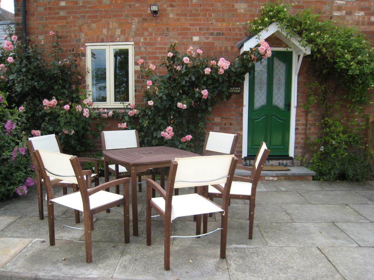 Falstaff For Up To 5, Upon Avon Holiday home Stratford-upon-Avon