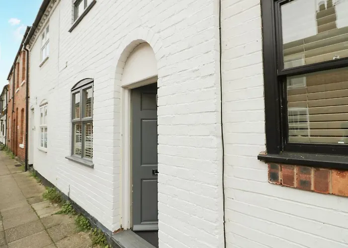 5 Bull Street