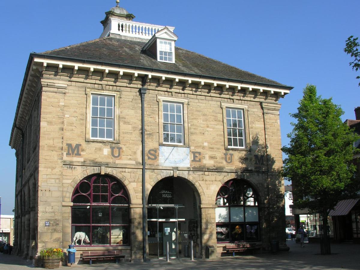 Kerns * Stratford-upon-Avon