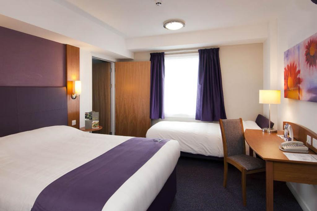 Hotel Premier Upon Avon Waterways 3*