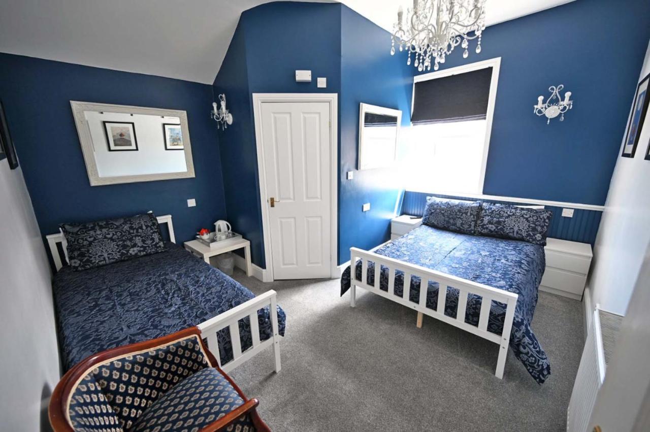 The Hathaways * Stratford-upon-Avon