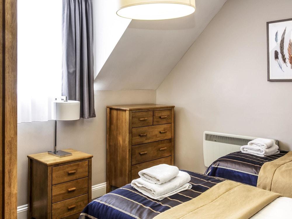 Mercure Warwickshire Walton Hall & Hotel Wellesbourne