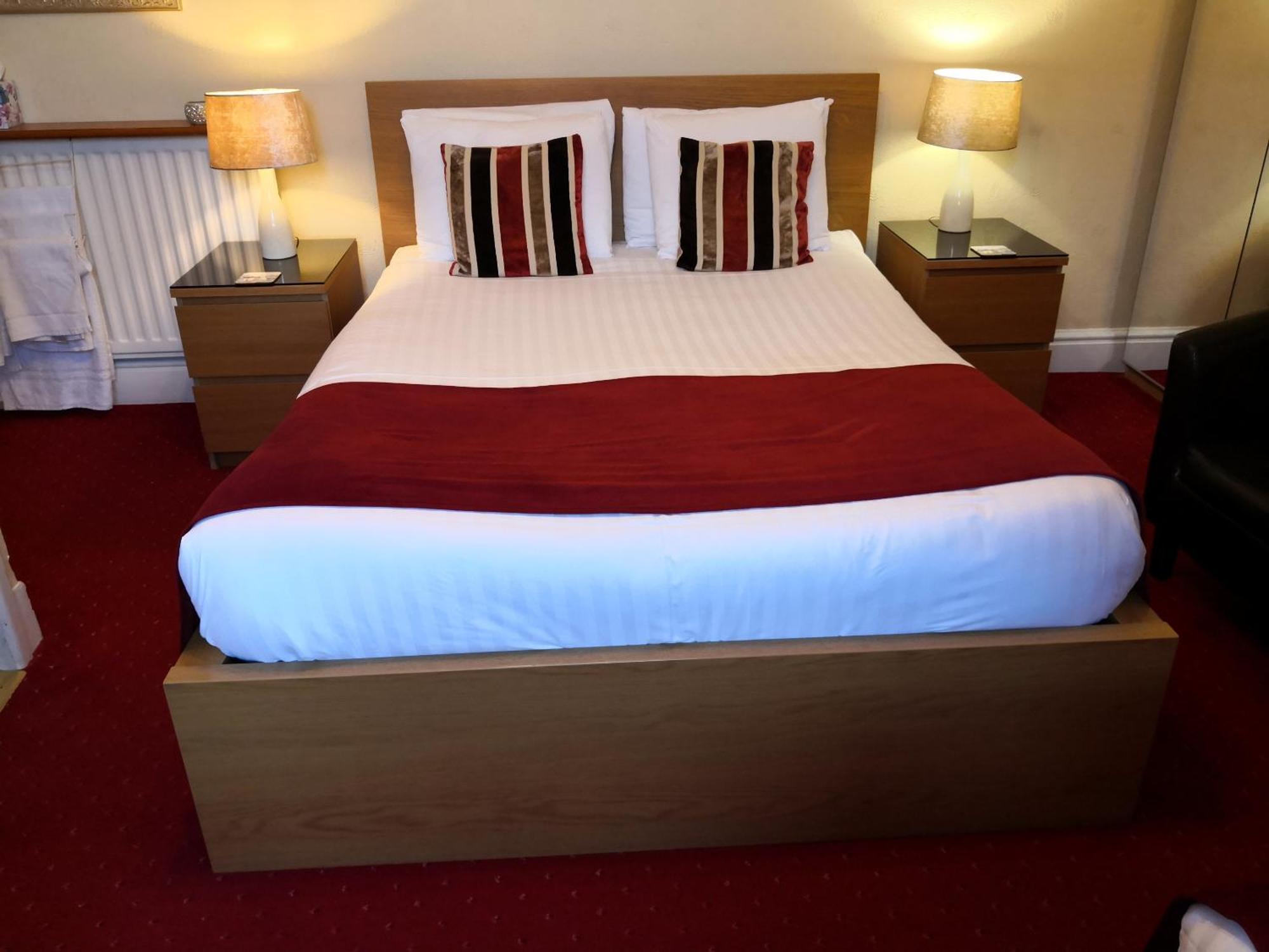 Guest house Ashgrove House 4*