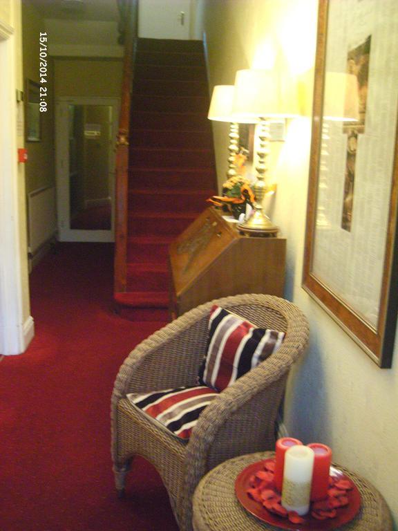 Ashgrove House 4*