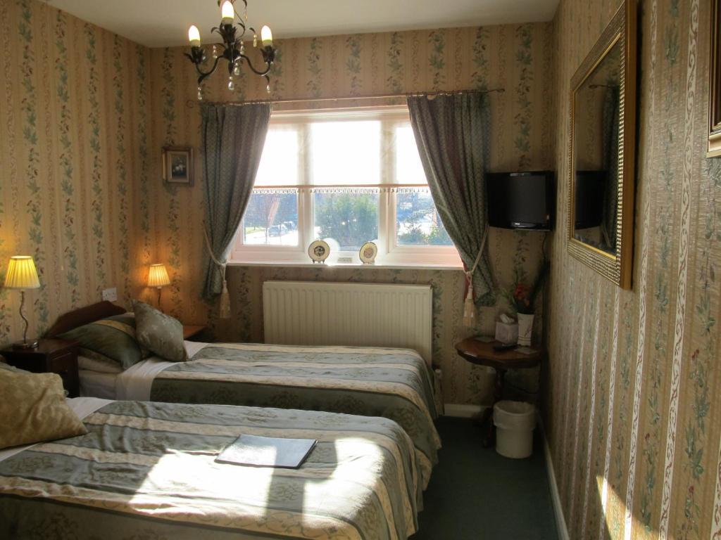 Guest house Moonraker House