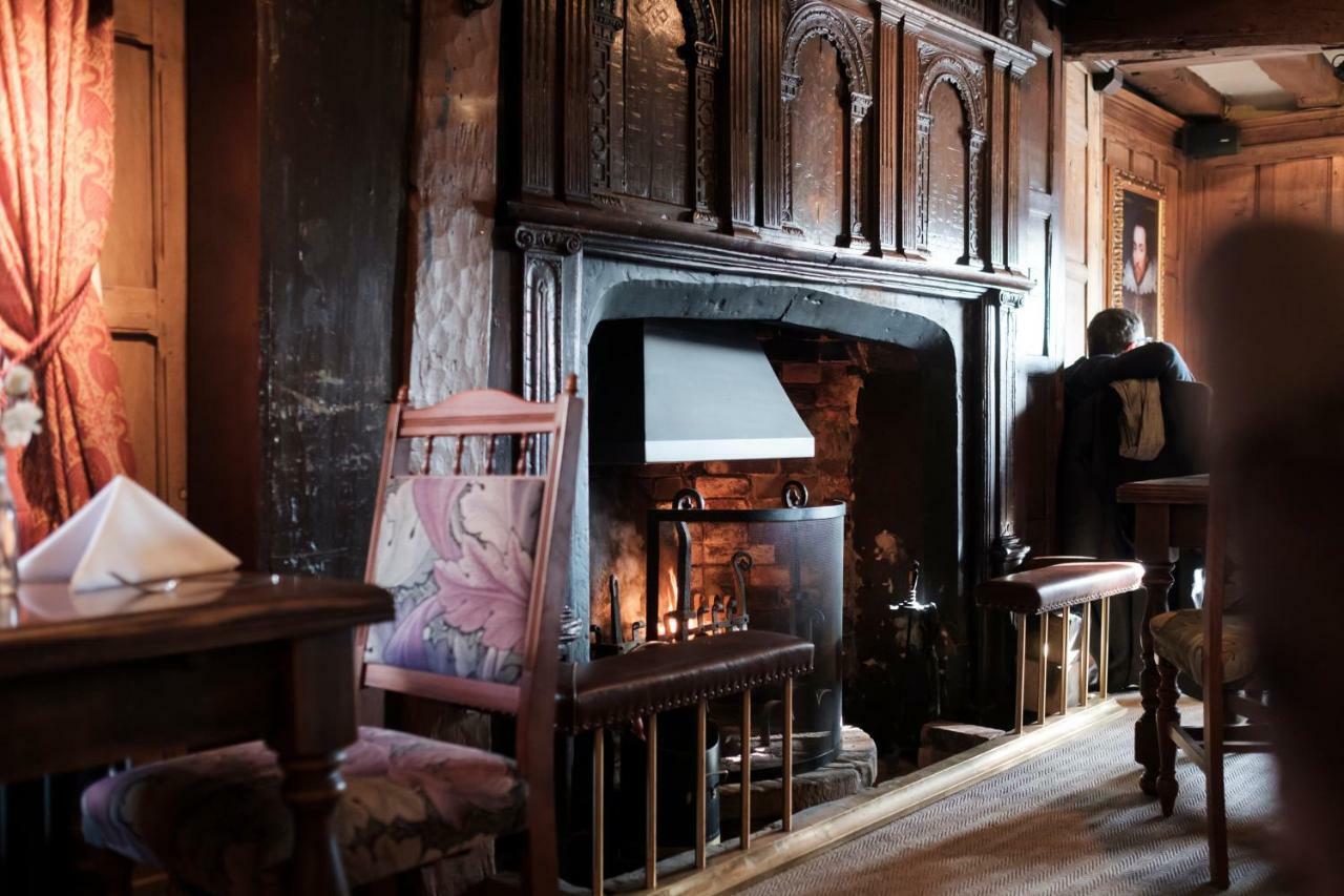 The White Swan 4*