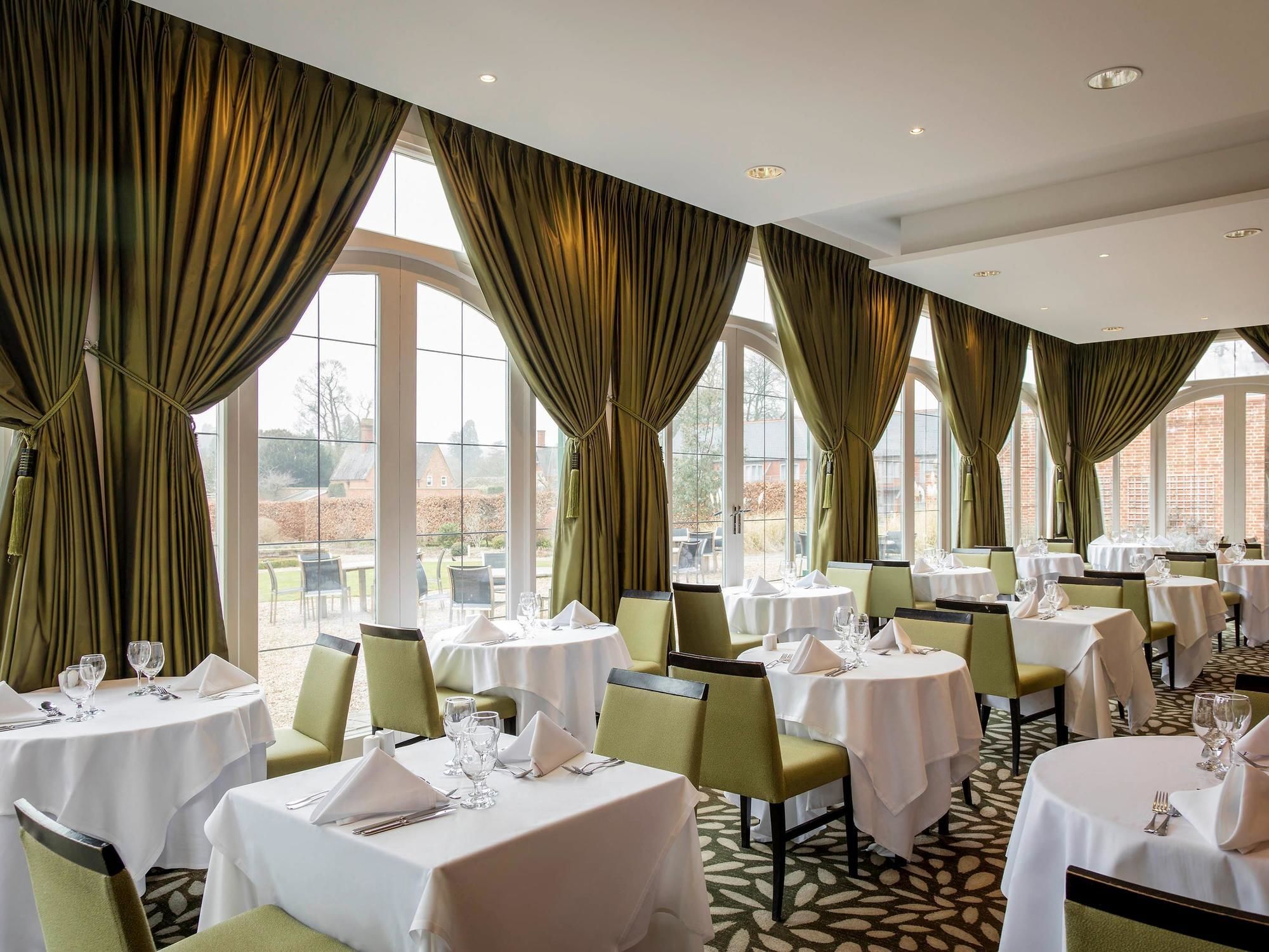 Mercure Warwickshire Walton Hall & Wellesbourne